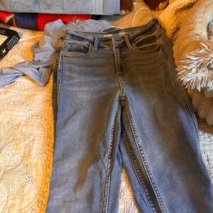 Old Navy Blue Ankle Cropped Jeans Versatile Style